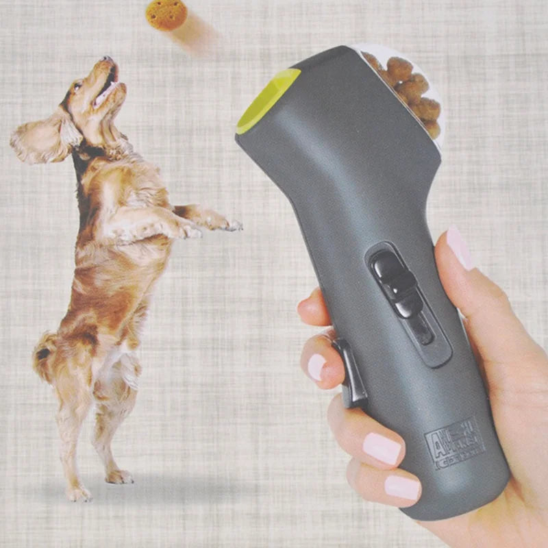 Interactive Pet Snack Launcher - Pawsitive Cuddles