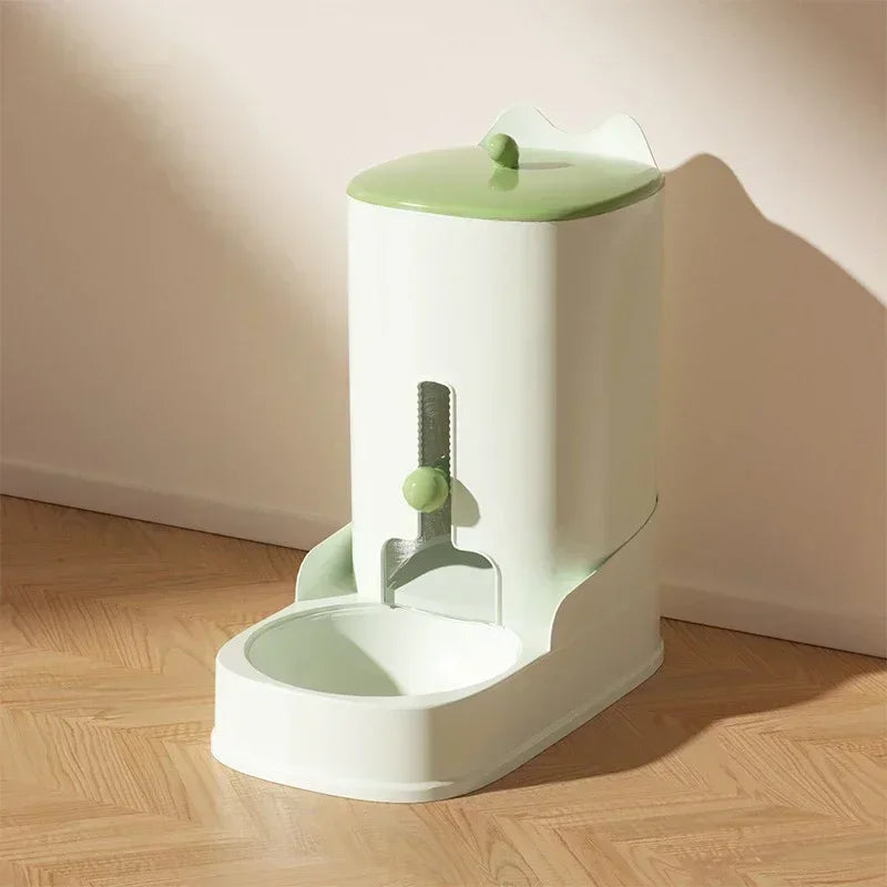 Gravity Food Feeder and Water Fountain - Pawsitive Cuddles