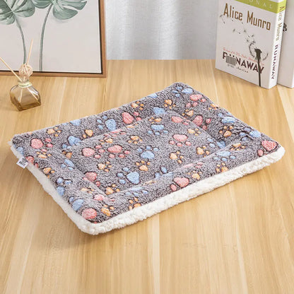 Soft Flannel Cat Sleeping Mat - Pawsitive Cuddles