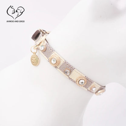 Adjustable PU Leather Pet Necklace with Lucky Clover Charm - Pawsitive Cuddles