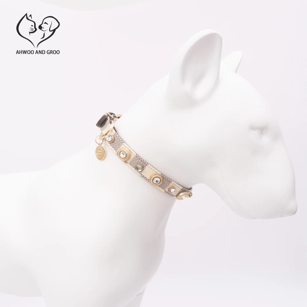 Adjustable PU Leather Pet Necklace with Lucky Clover Charm - Pawsitive Cuddles