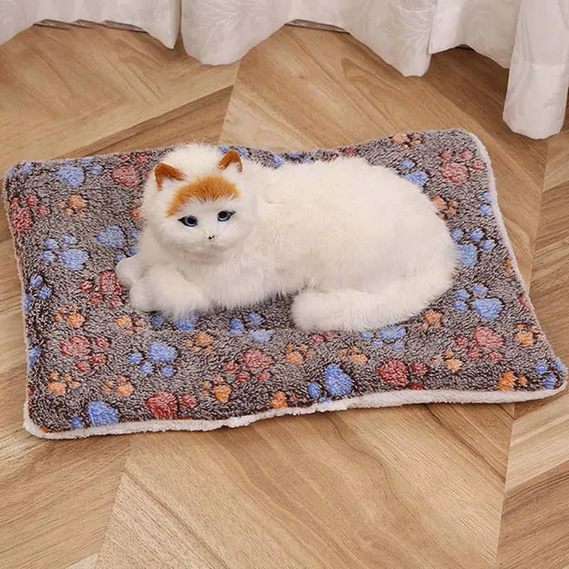 Soft Flannel Cat Sleeping Mat - Pawsitive Cuddles