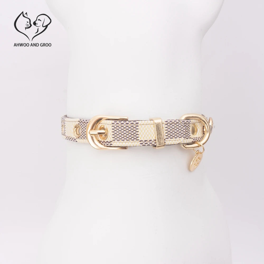 Adjustable PU Leather Pet Necklace with Lucky Clover Charm - Pawsitive Cuddles
