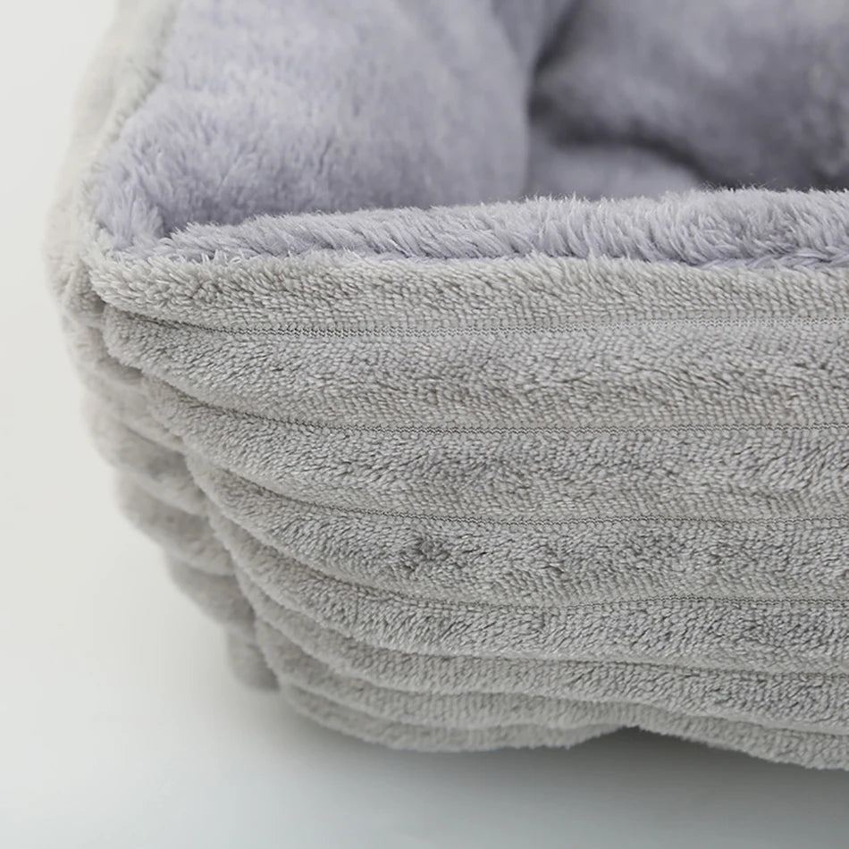 Square Plush Pet Bed - Pawsitive Cuddles